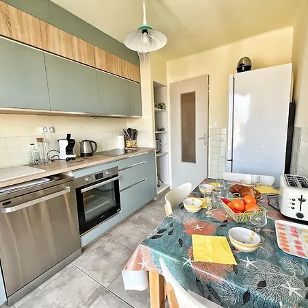 La Colline En Famille En Bord De Apartamento